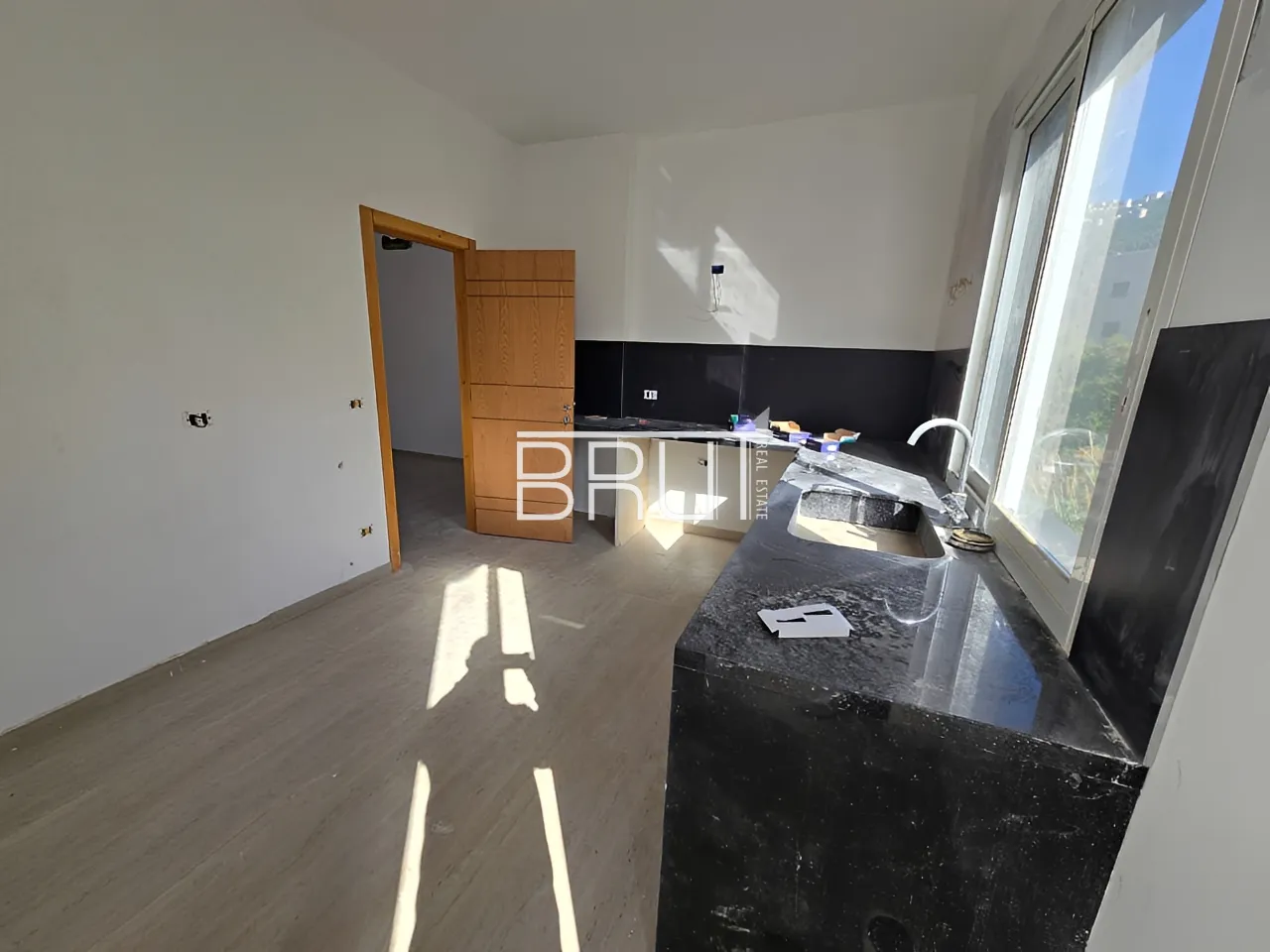 Apartment for Sale in Zouk Mikael