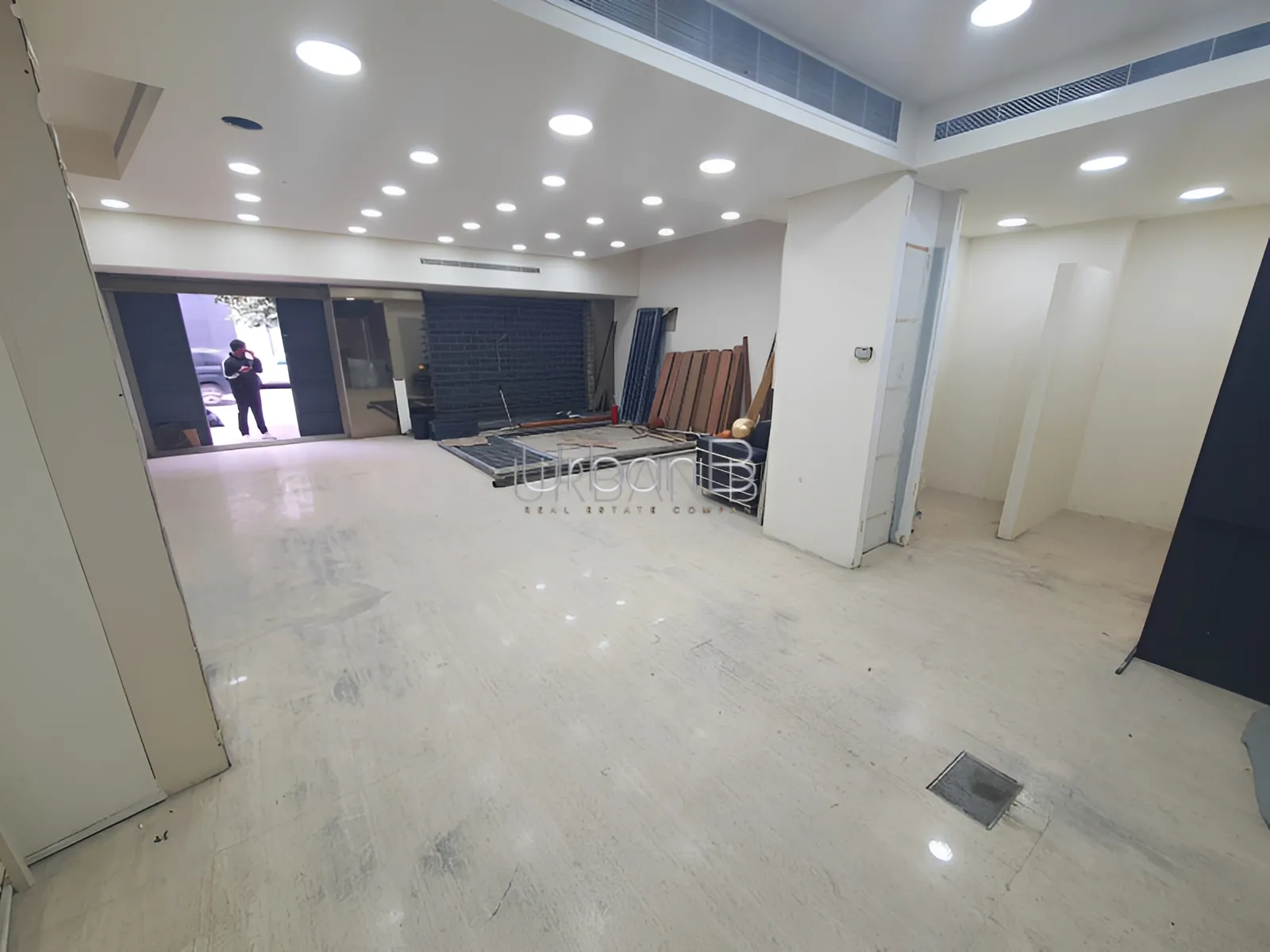 Shop for rent in Downtown, beirut, lebanon