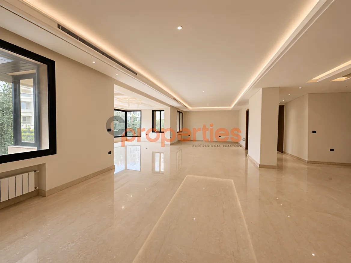 Apartment for sale in Ramleh Al Bayda, Beirut, Lebanon - 4 bed, 6 bath
