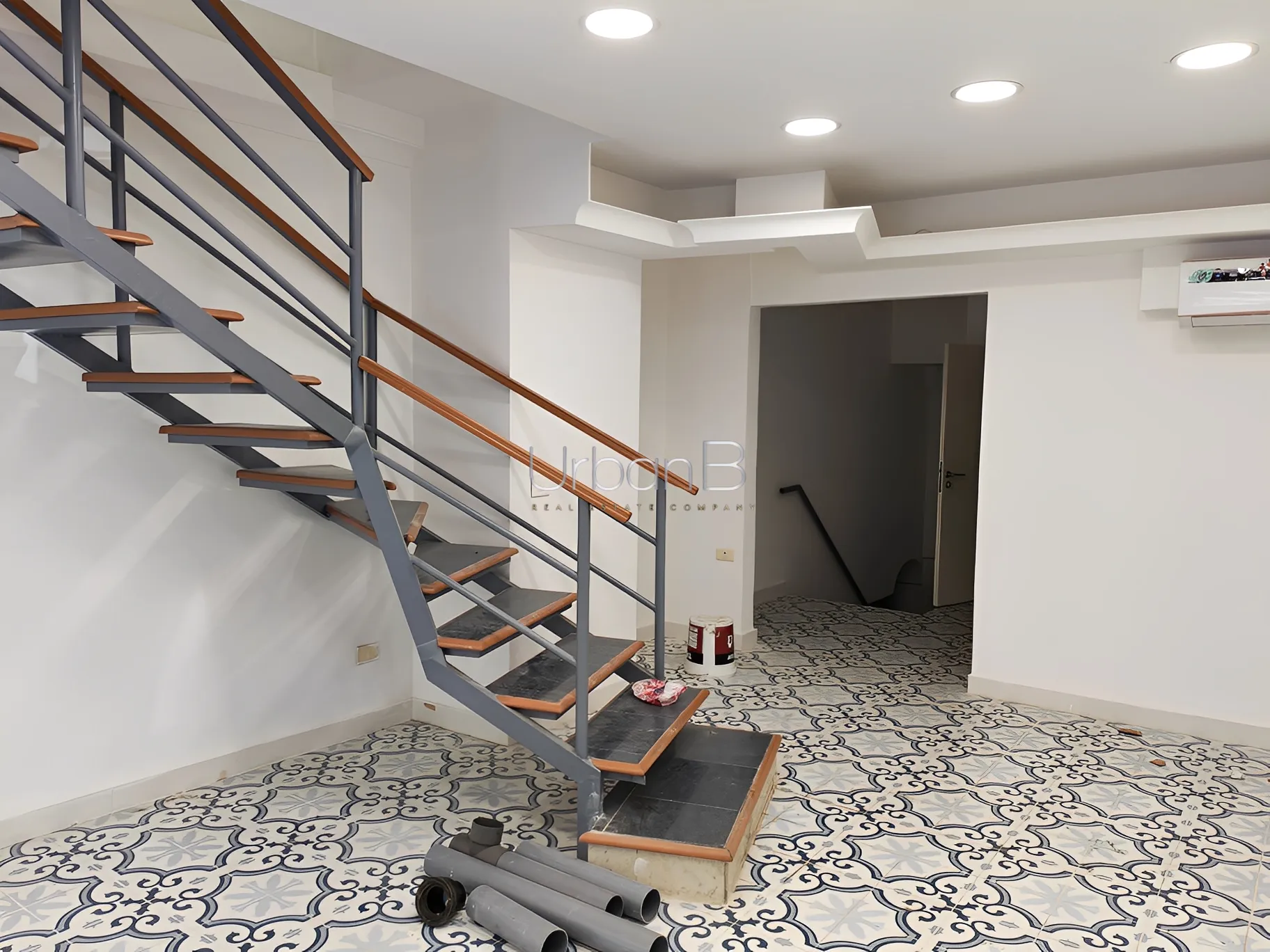 Shop for Rent in Achrafieh, Beirut, Lebanon