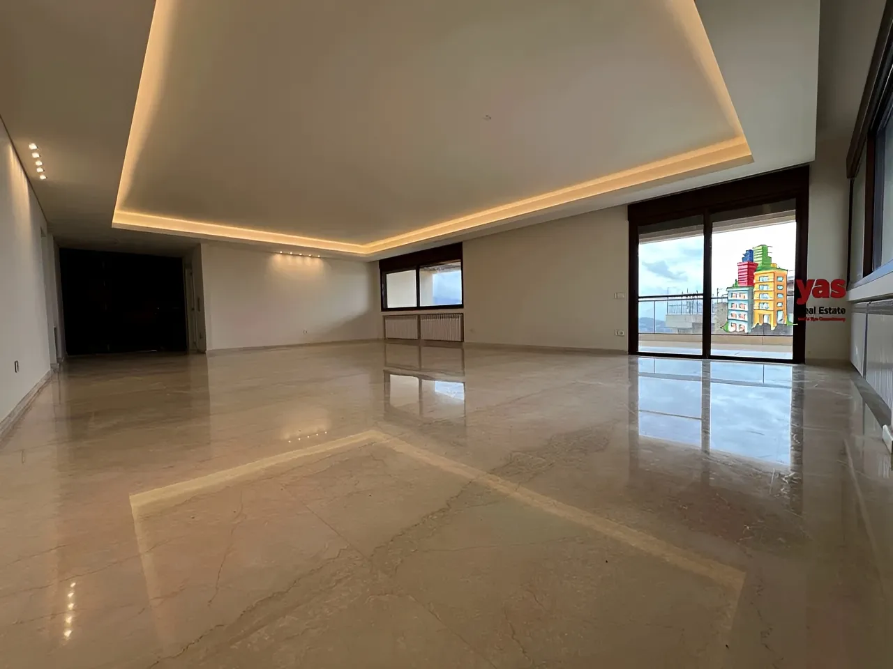 Apartment for Rent in Ballouneh