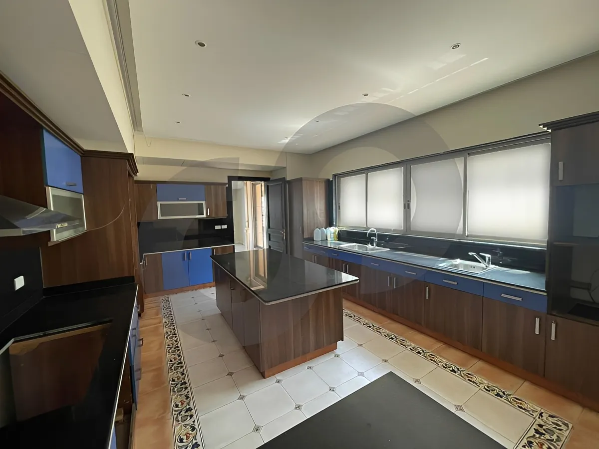 Apartment for Sale in Ain Al Mraiseh, Beirut, Lebanon