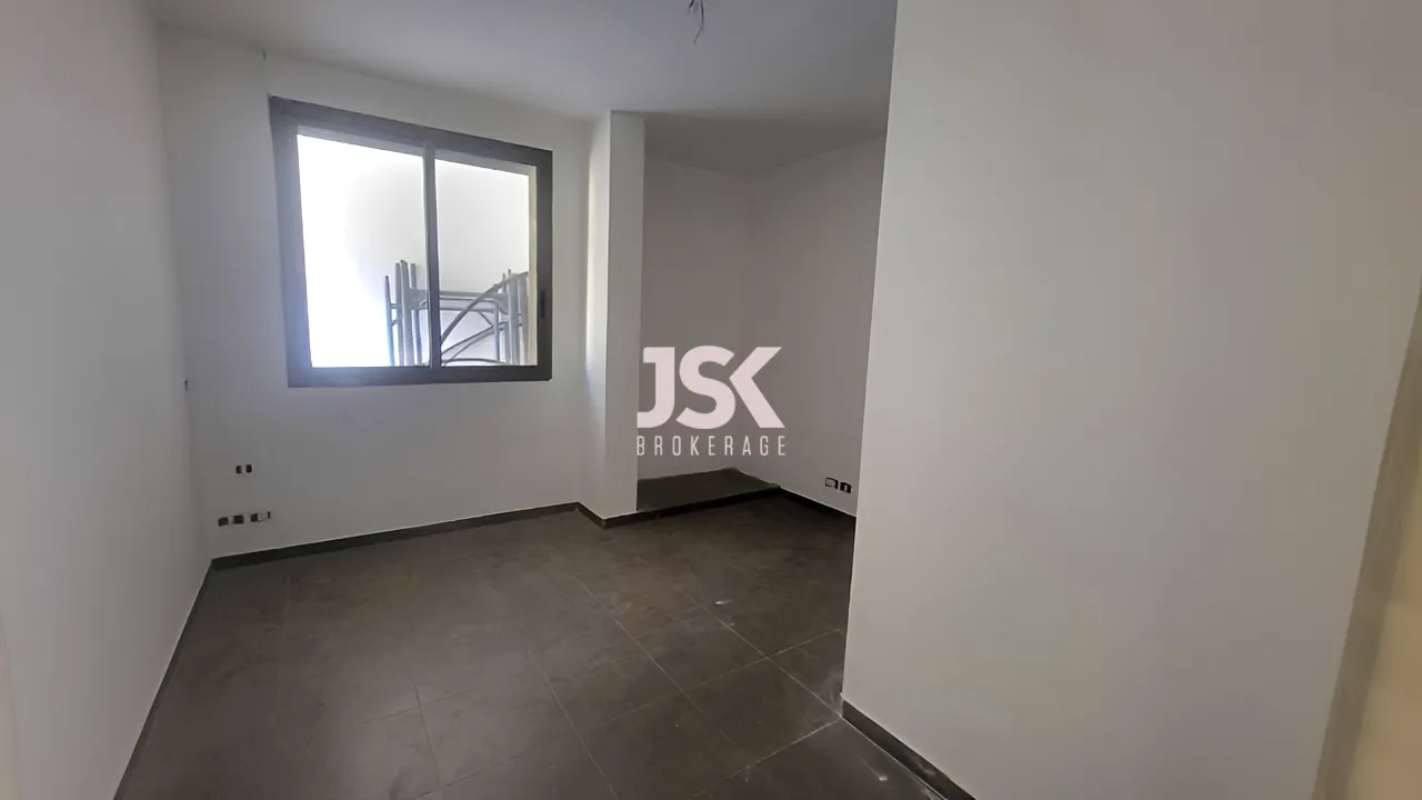 Apartment for Sale in Adma w Dafnah