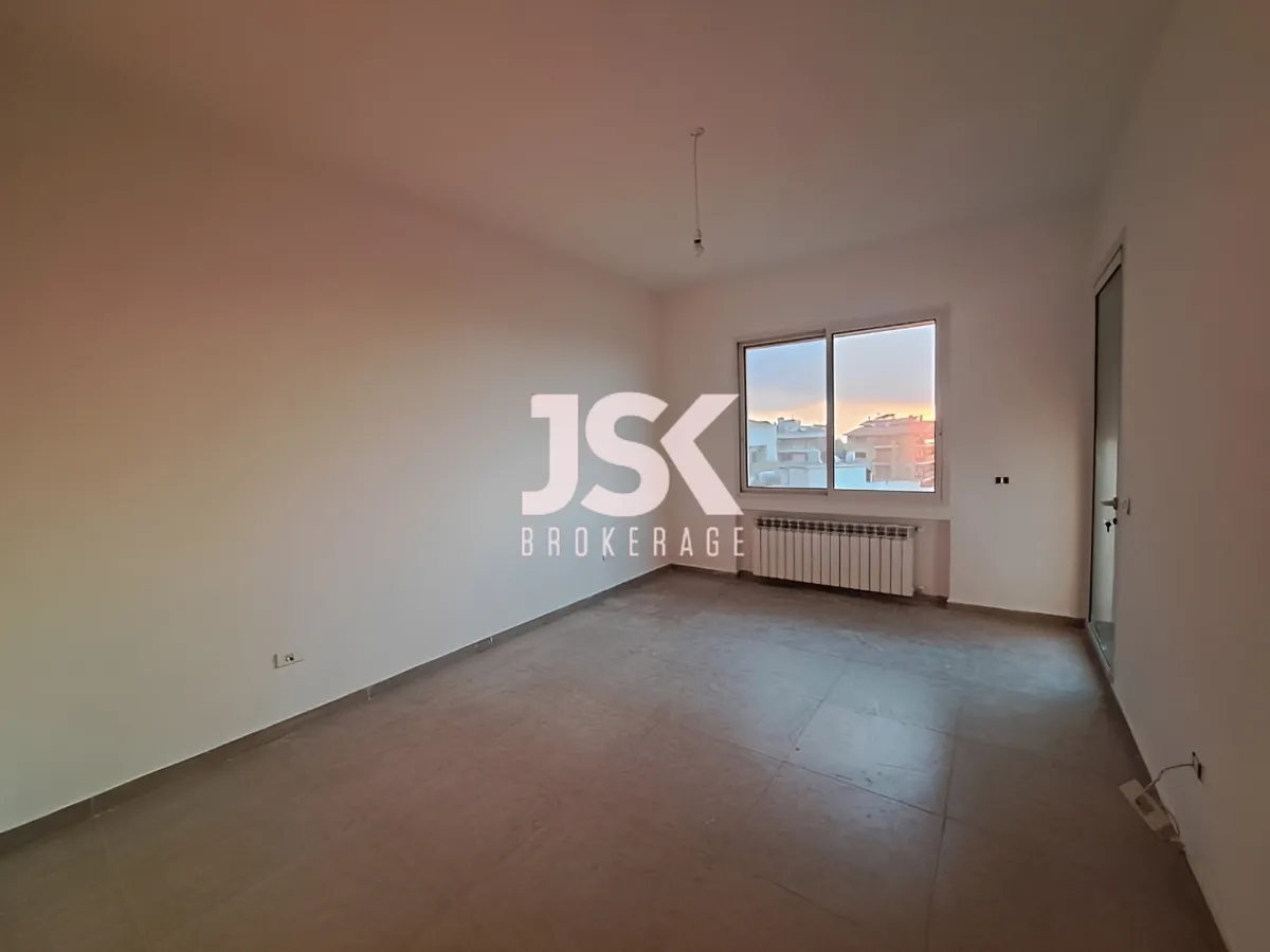 Apartment for Sale in Cornet Chahwan, Lebanon