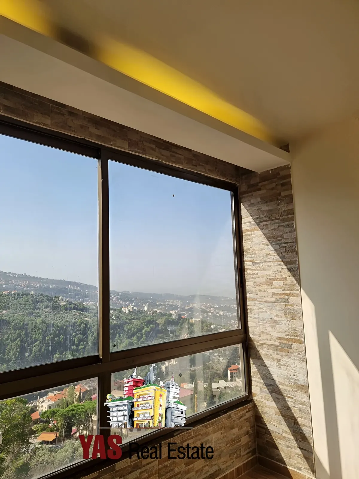 Apartment for Sale in Jamhour - 4 bed, 3 bath