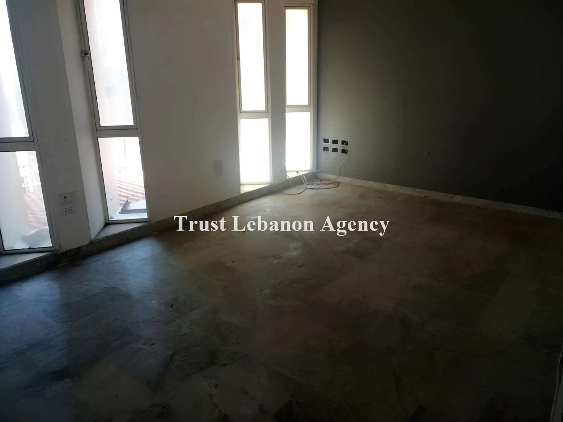 Office for rent in Beirut, Mar Elias