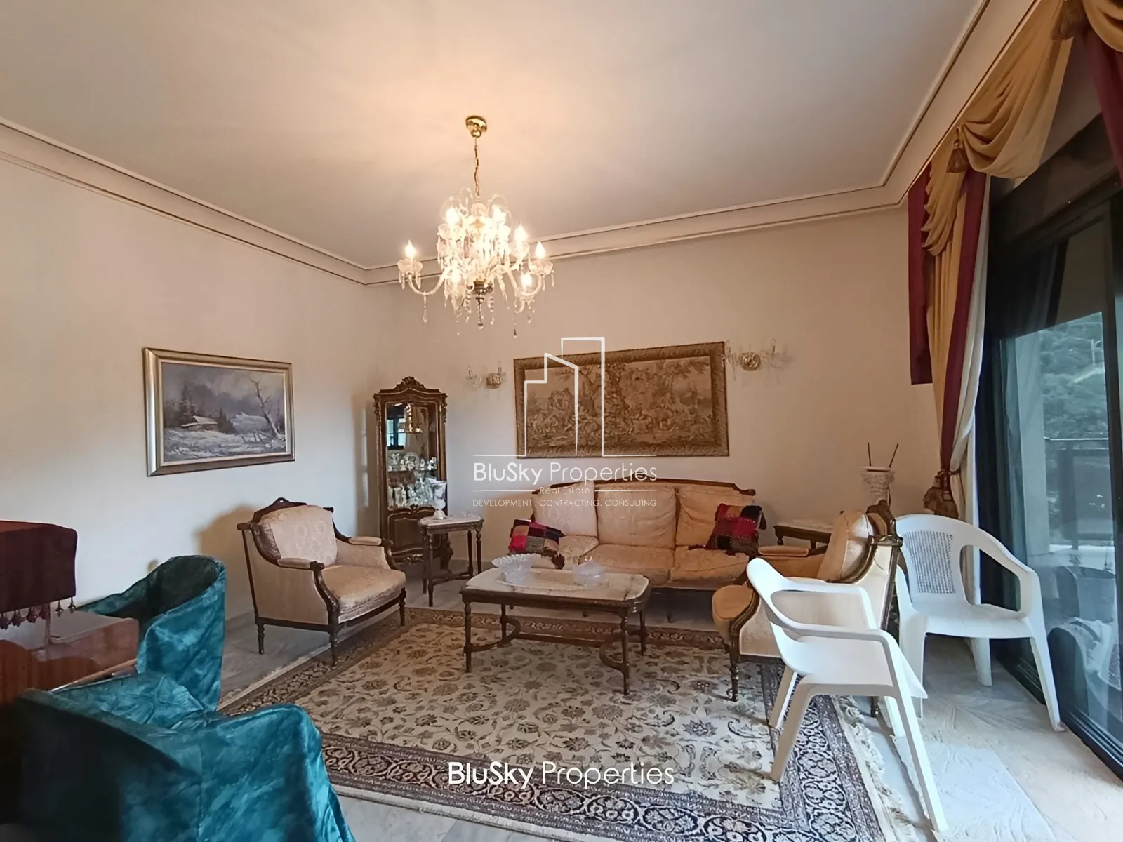 Apartment for Sale in Kfarhbeb - 4 bed, 5 bath