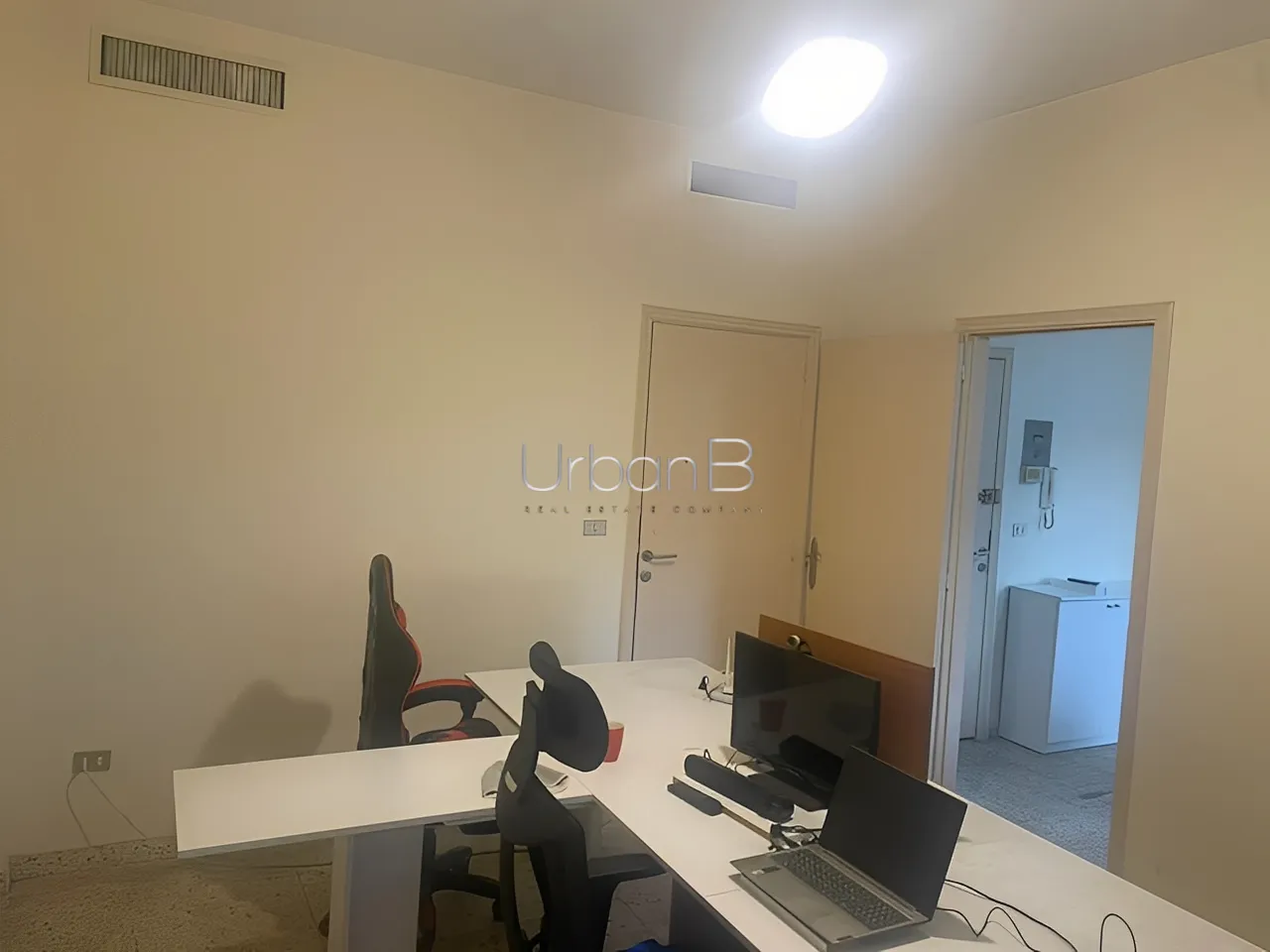 Commercial in Dora, lebanon