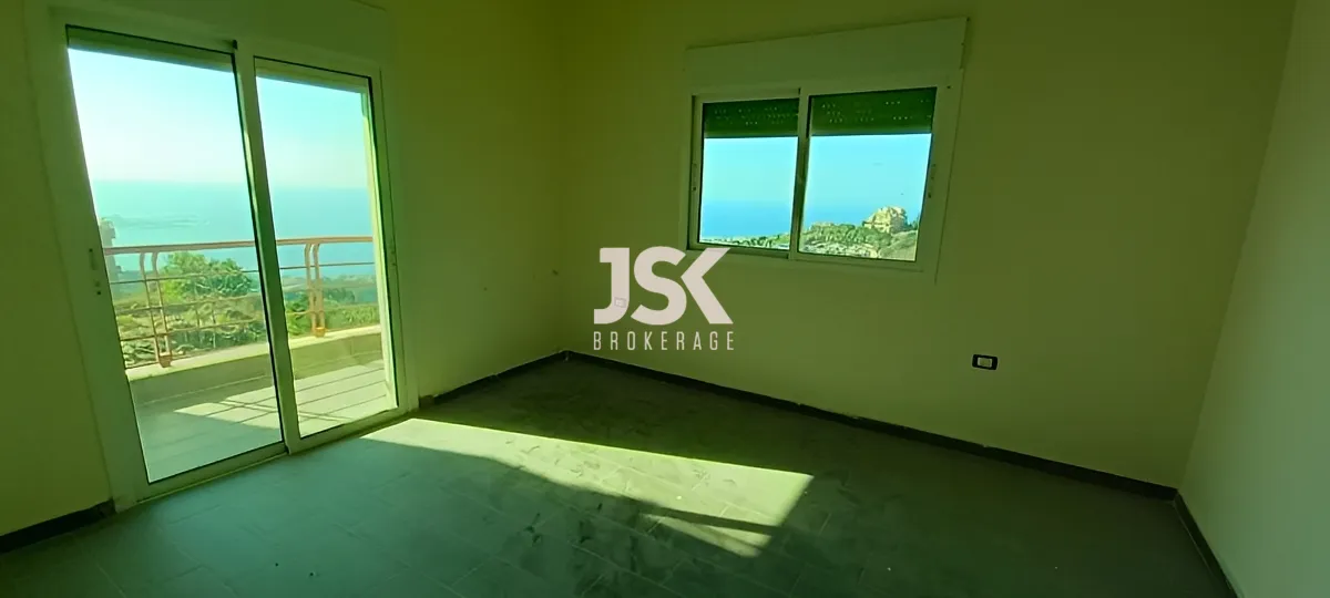 Apartment for Sale in Chnaneir, Lebanon