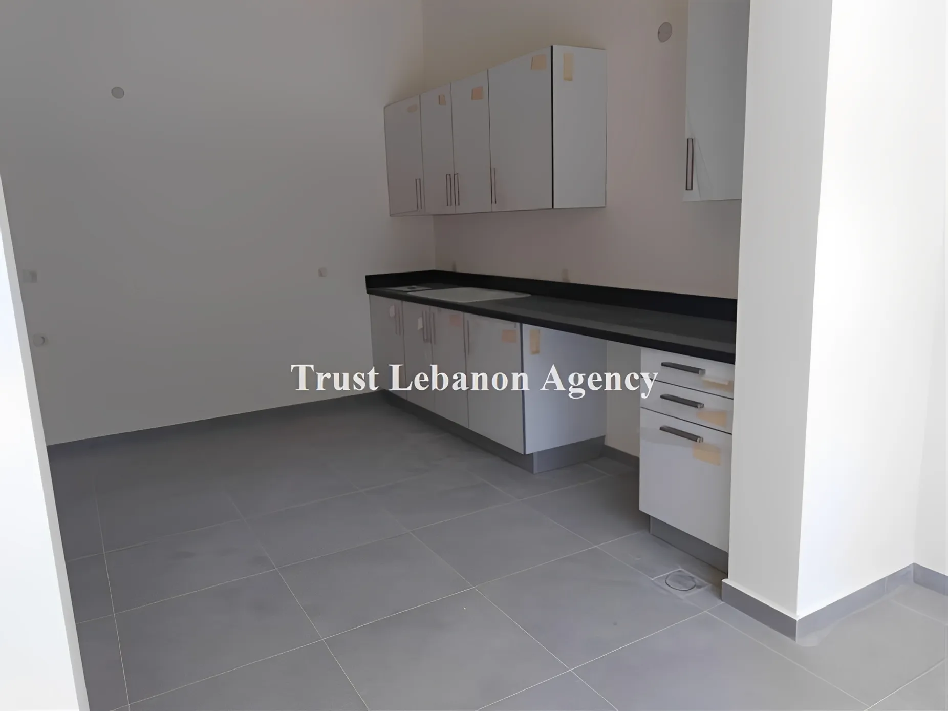 Apartment for Rent in Faiyadiyeh