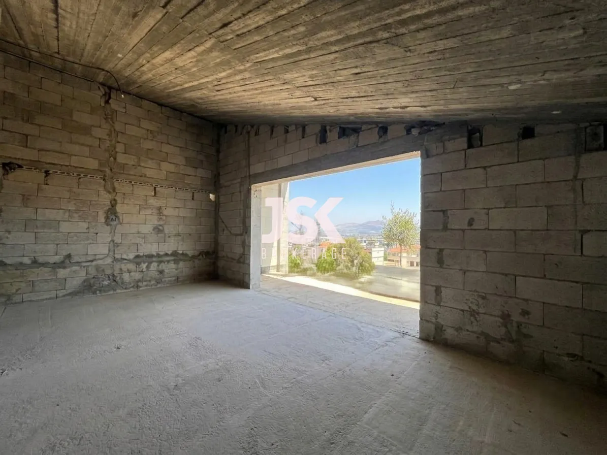 Apartment for Sale in Koura - 3 bed, 3 bath