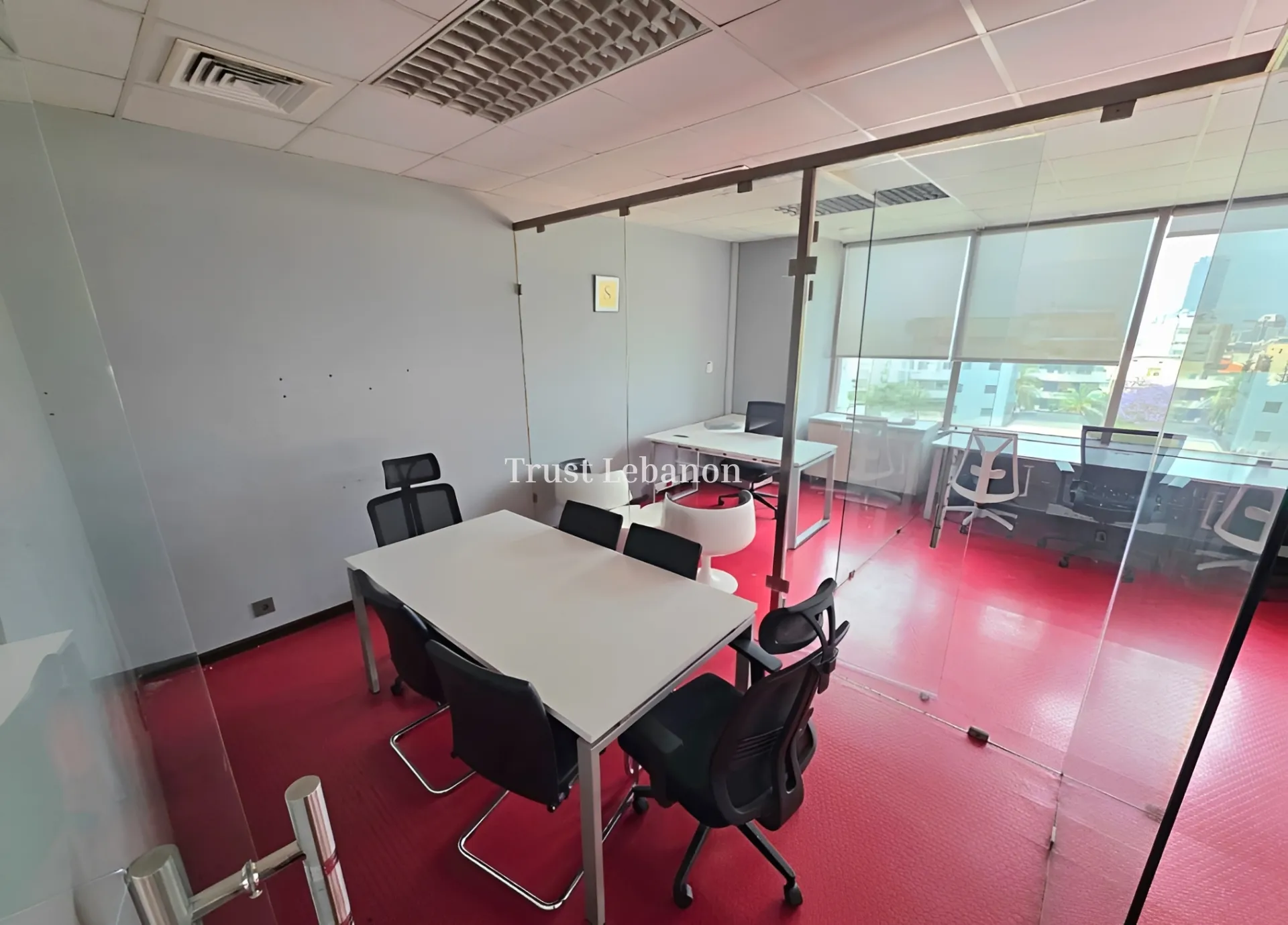 Office for rent in Sin El Fil, Lebanon
