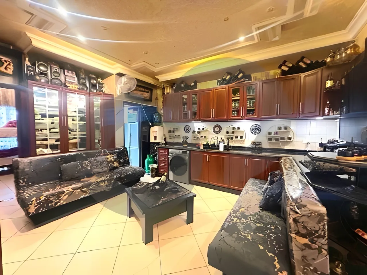 Apartment for Sale in Haret Sakher