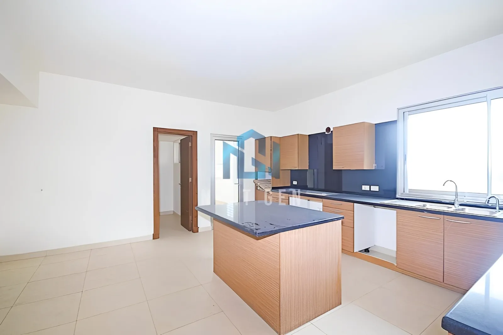 Apartment for Sale in Ras Beirut