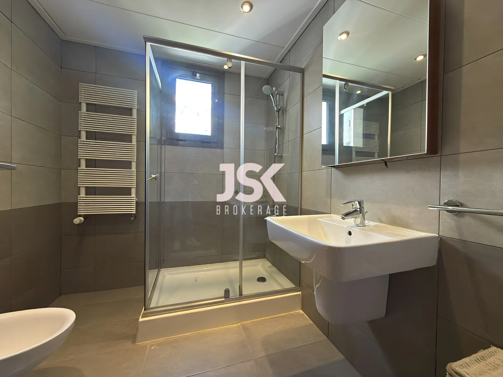 Apartment for Rent in Achrafieh