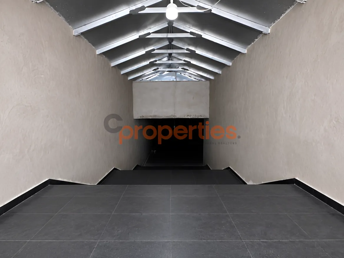 Showroom for sale in Ramleh Al Bayda, Beirut, Lebanon