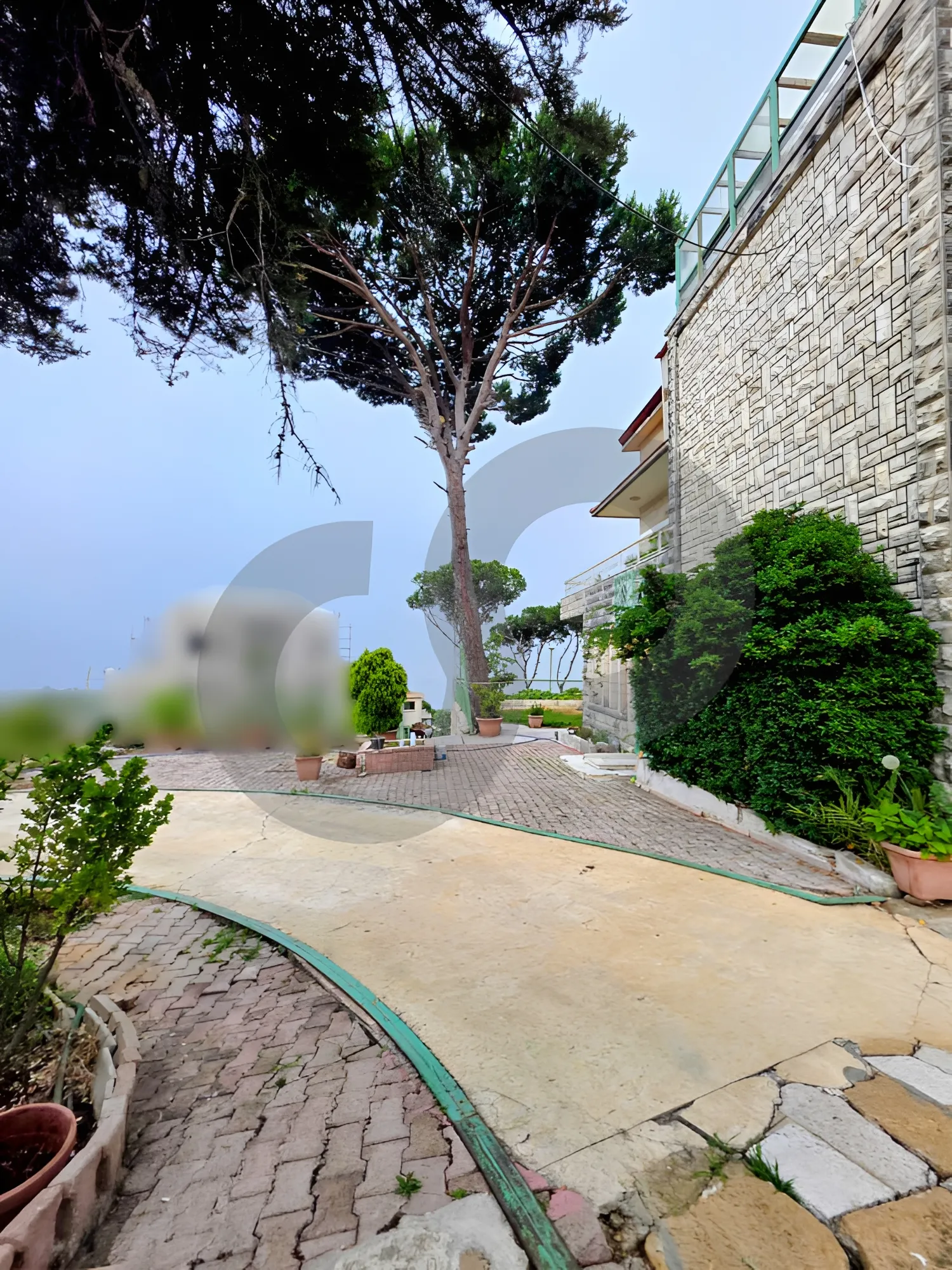 Villa for Sale in Aley