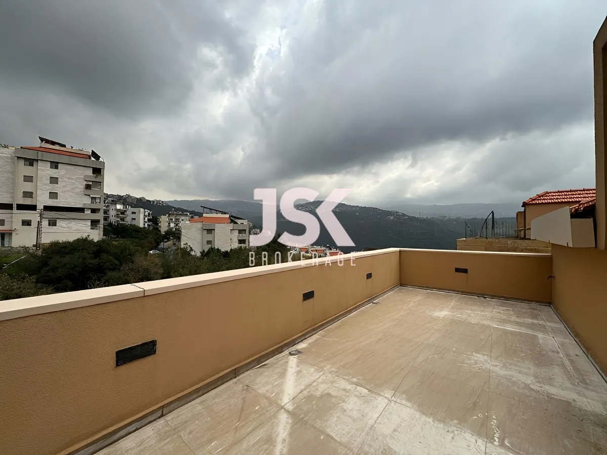 Duplex for Sale in Mansourieh, Lebanon
