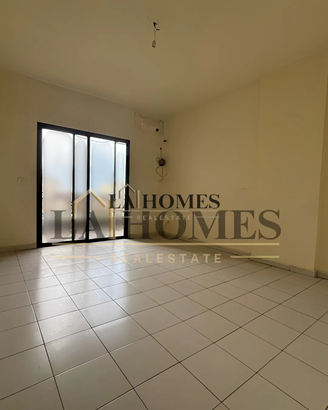 Office for rent in Jounieh