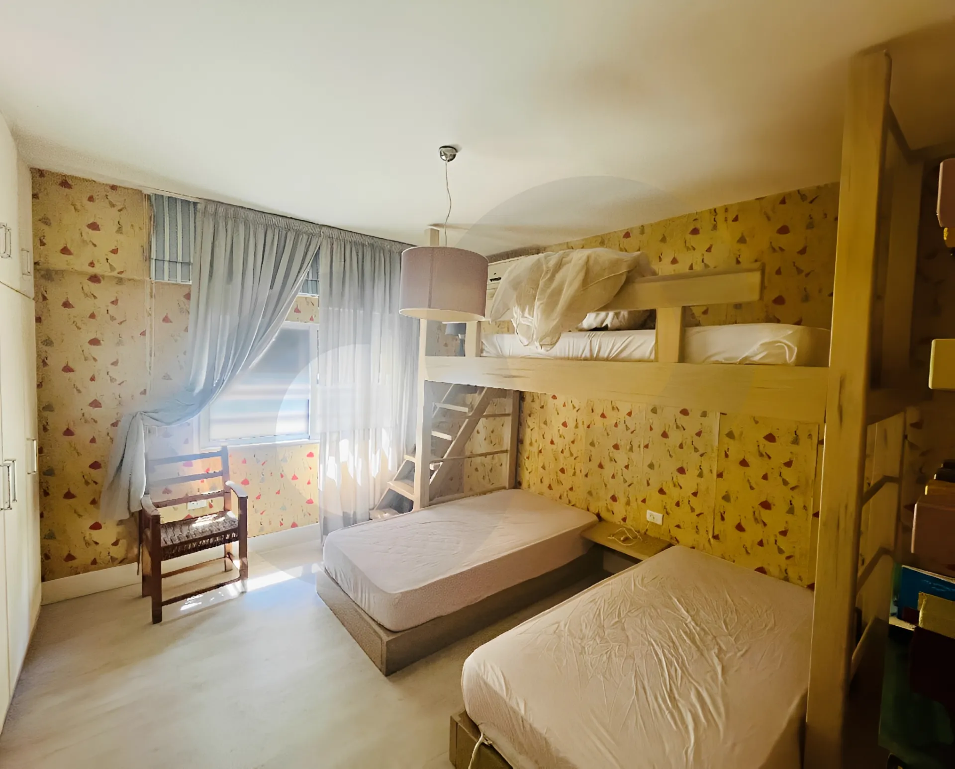 Apartment for Sale in Kraytem