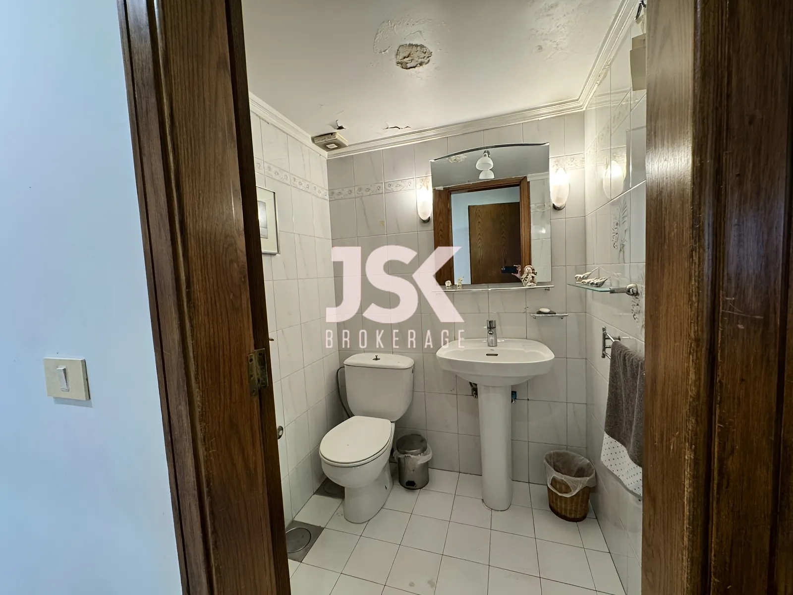 Apartment for Sale in Ras Beirut