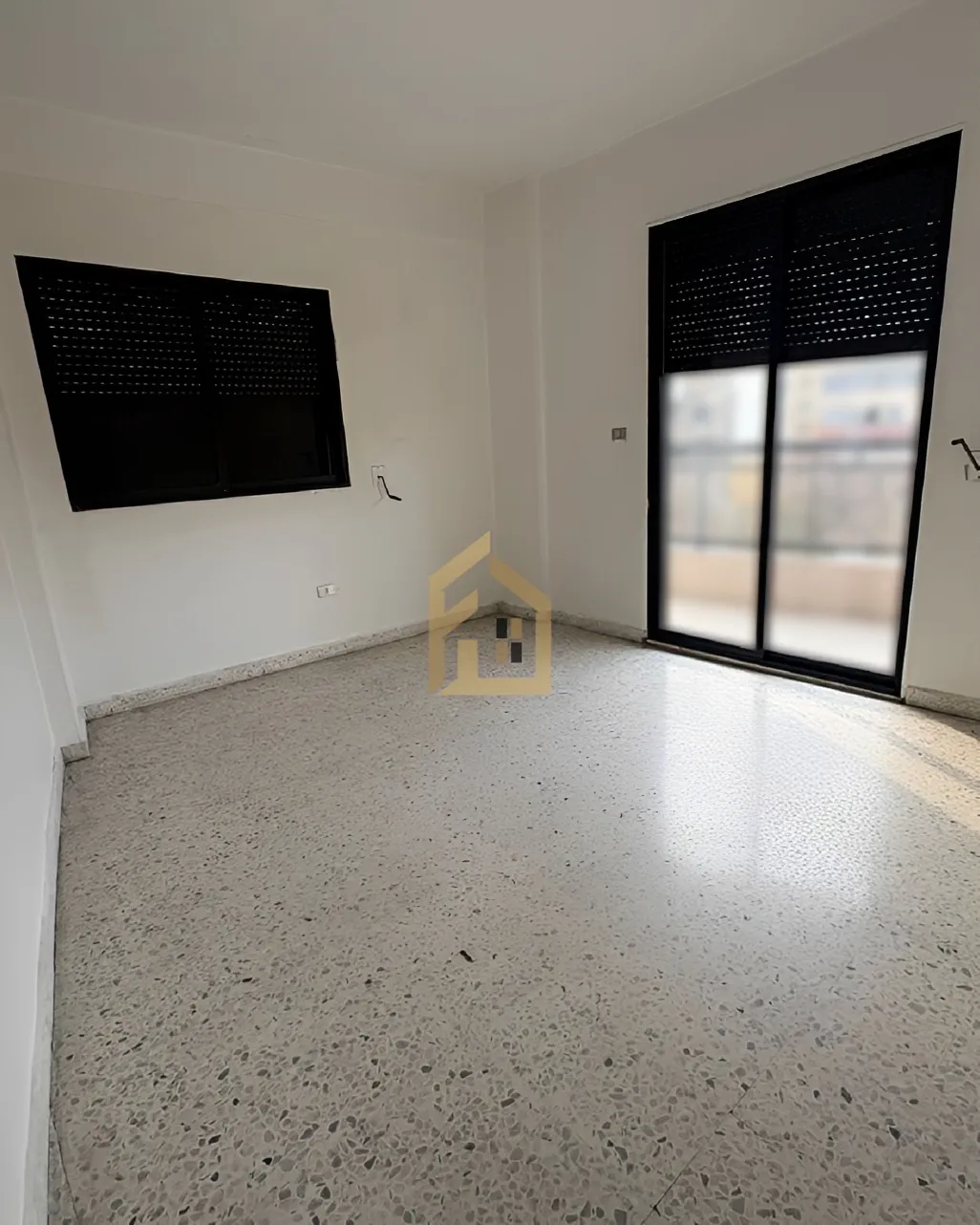 Apartment for sale in Salim Salam, Bayrut, Lebanon