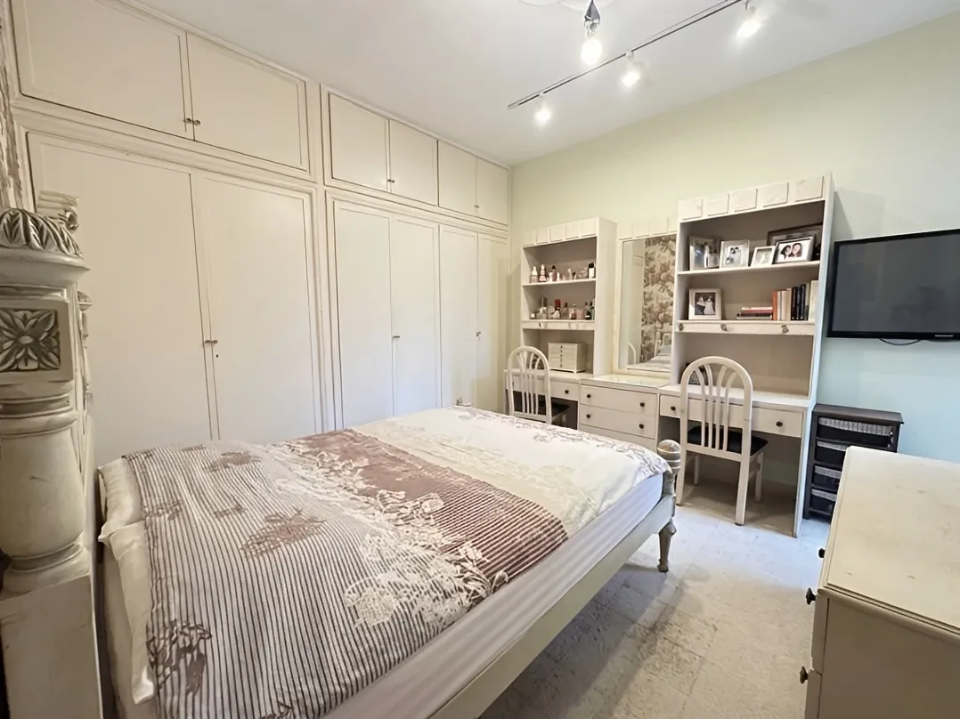 Apartment for sale in Tallet Khayat
