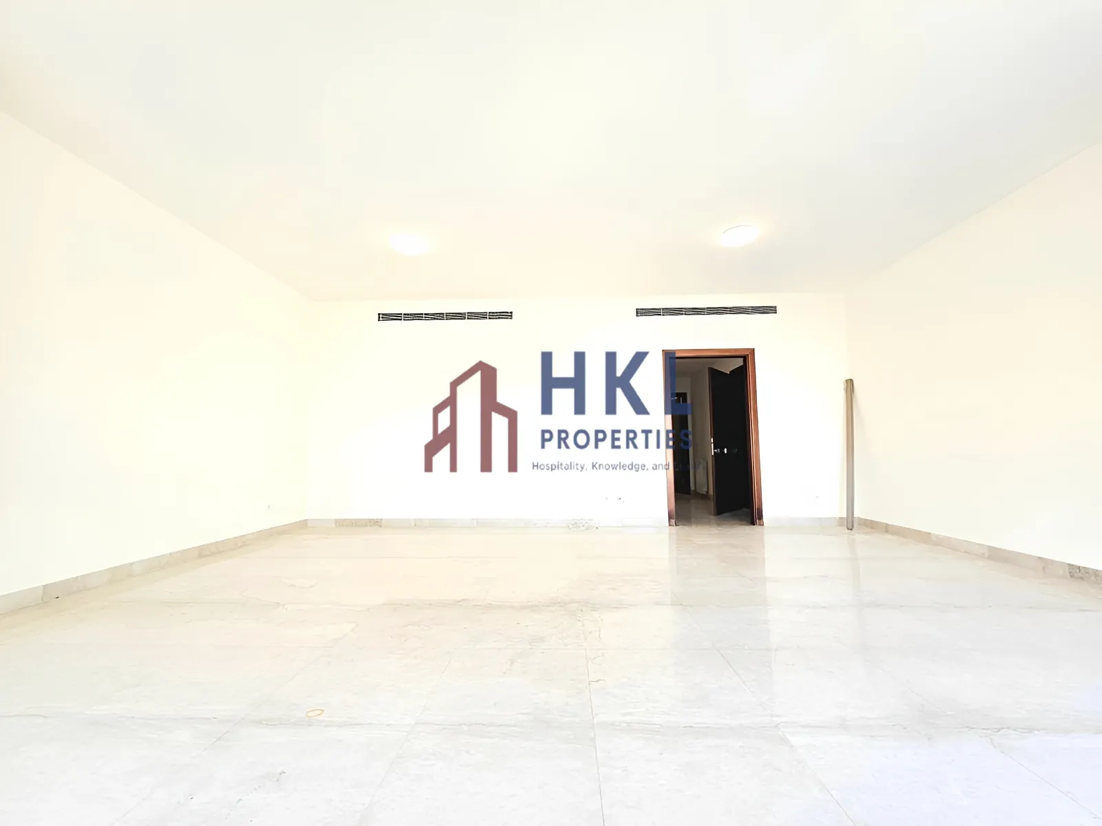 Apartment for sale in Hamra