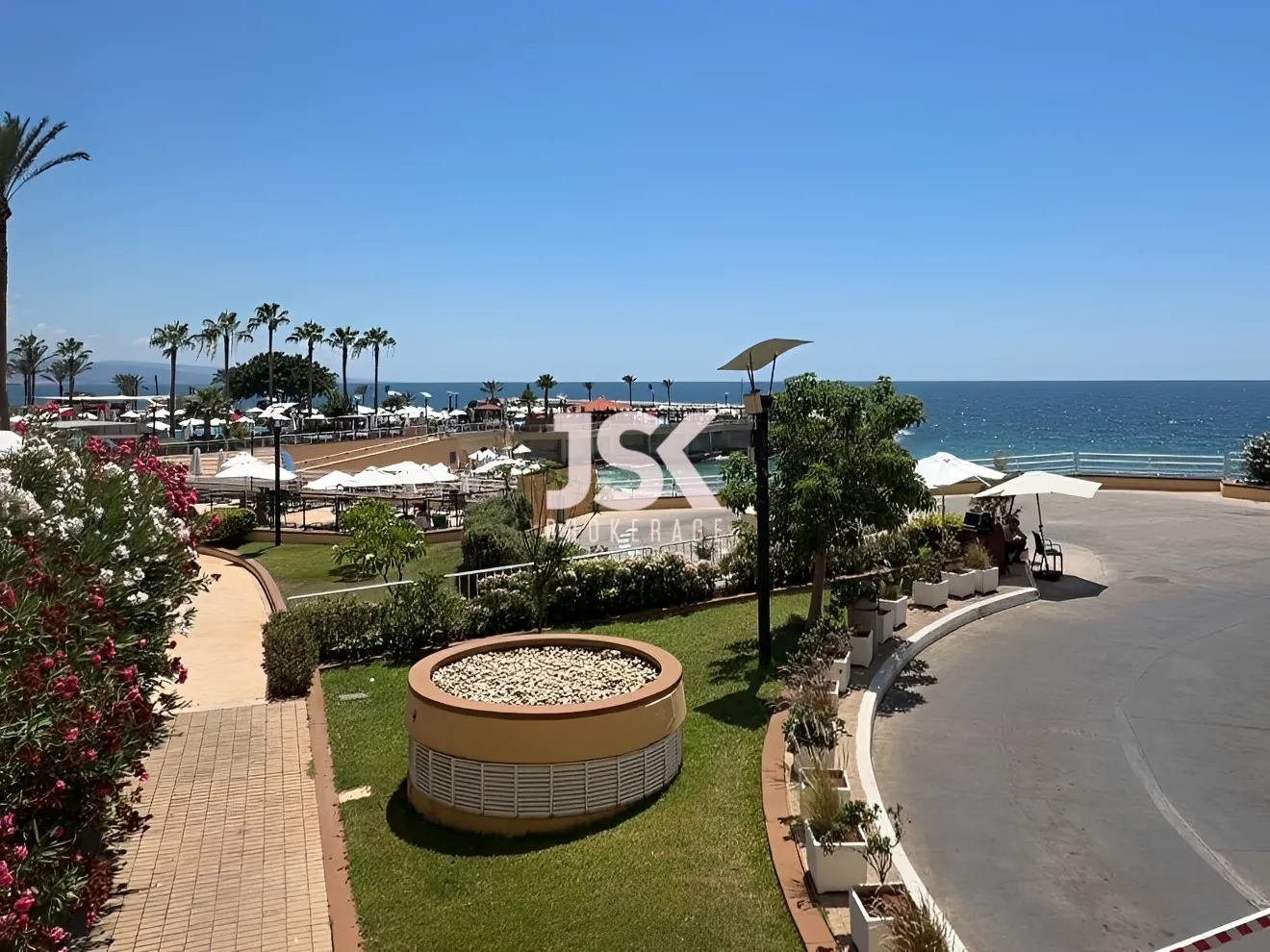 Chalet for Sale in Raoucheh