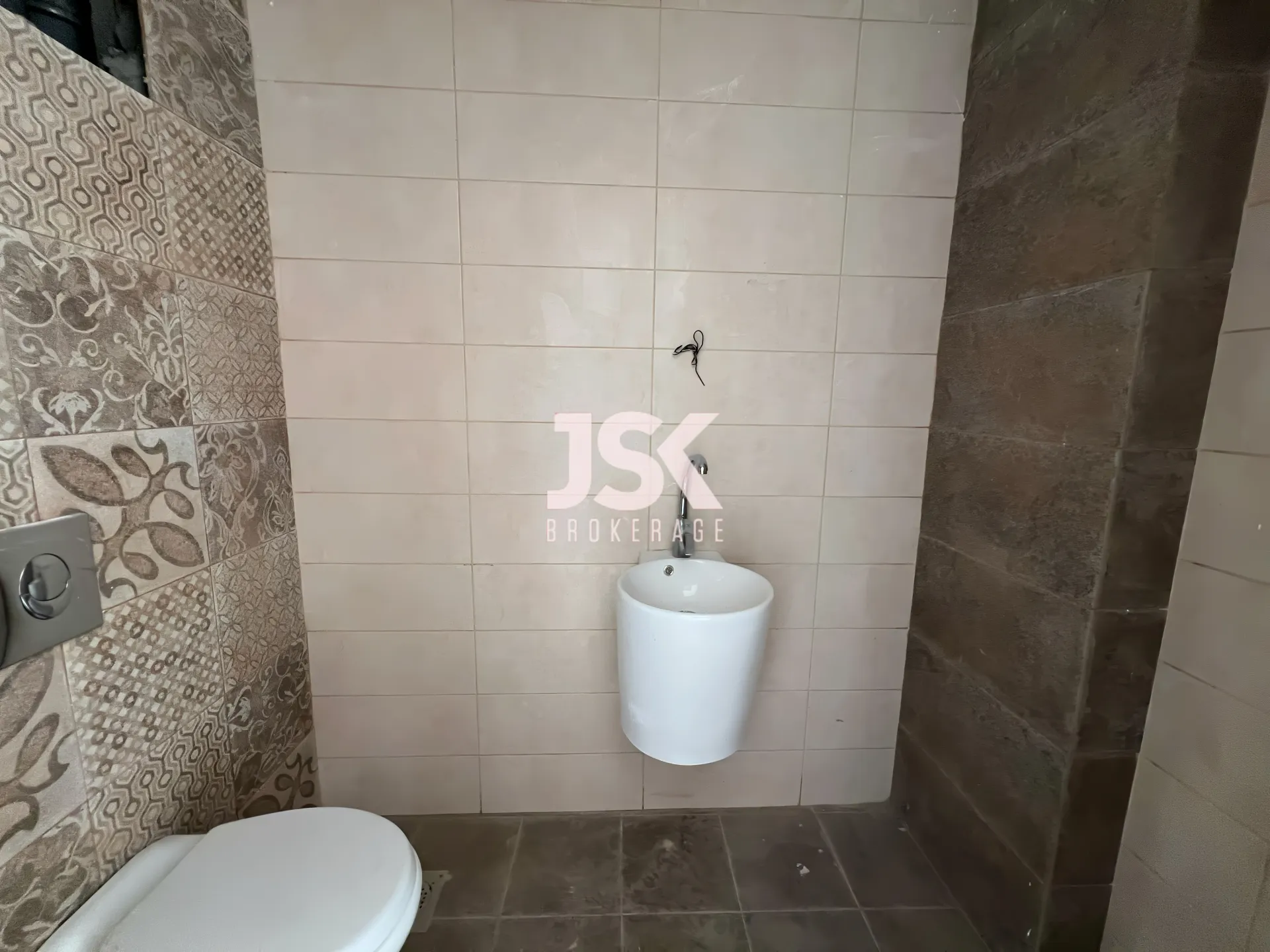 Apartment for Sale in Blat