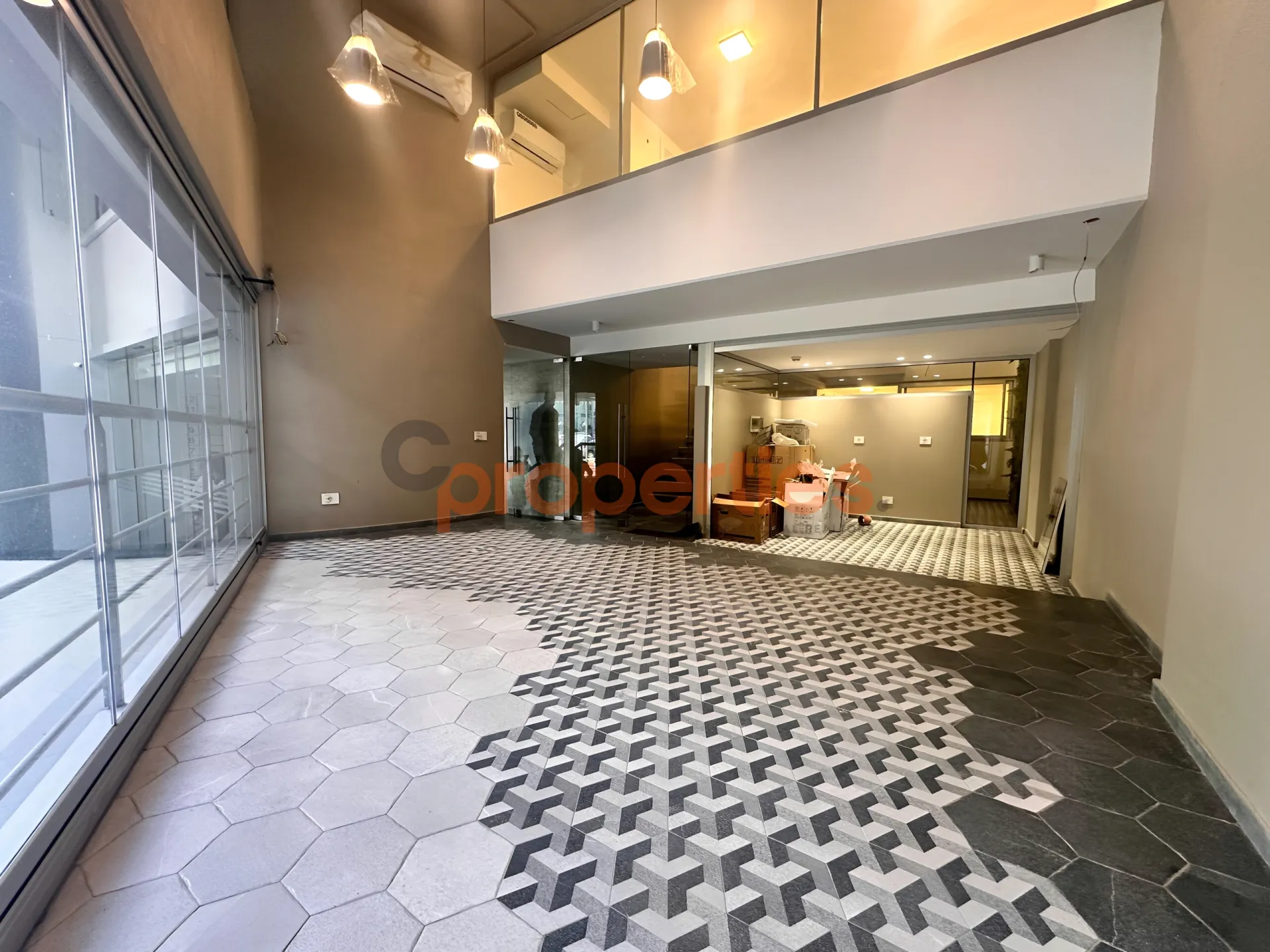 Showroom for Sale in Achrafieh