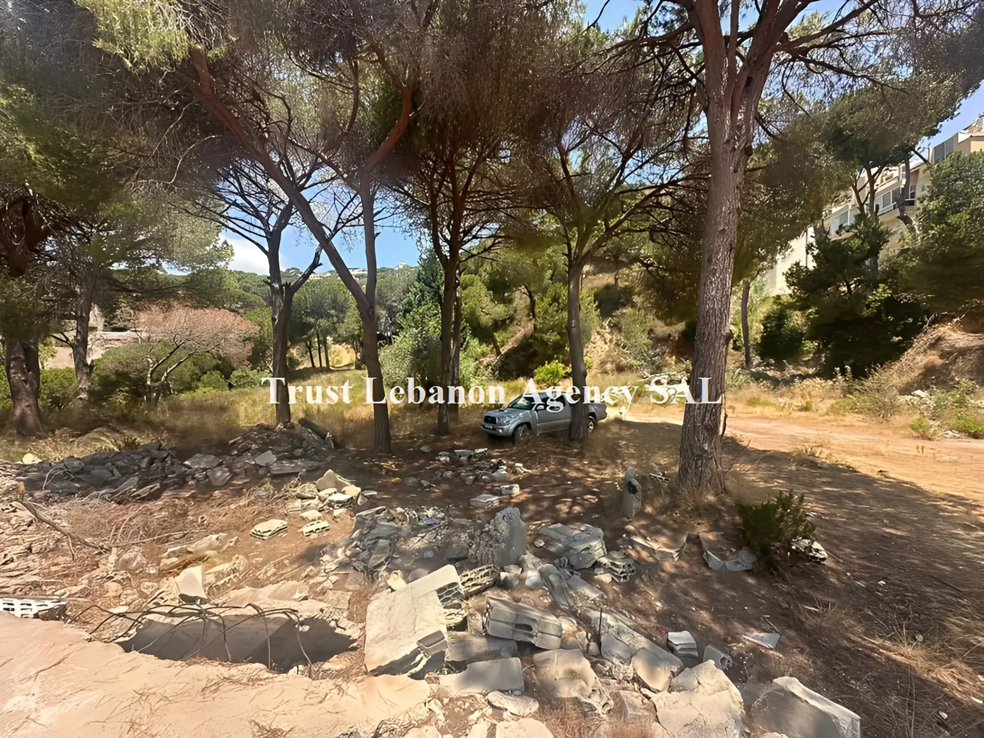 Land for Sale in Metn Oyoun Lebanon