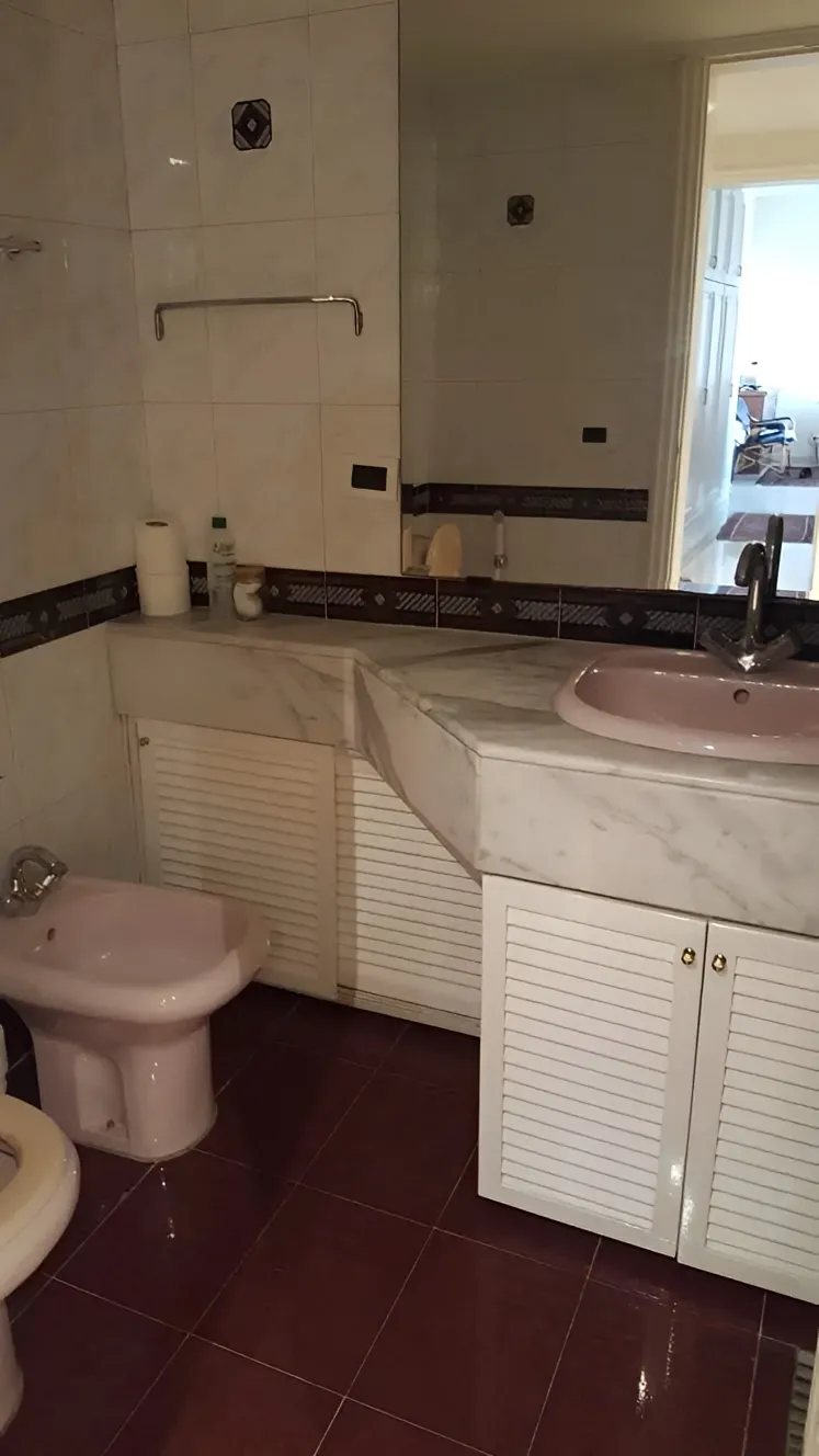 Apartment for Sale in Ain Al Mraiseh - 3 bed, 4 bath