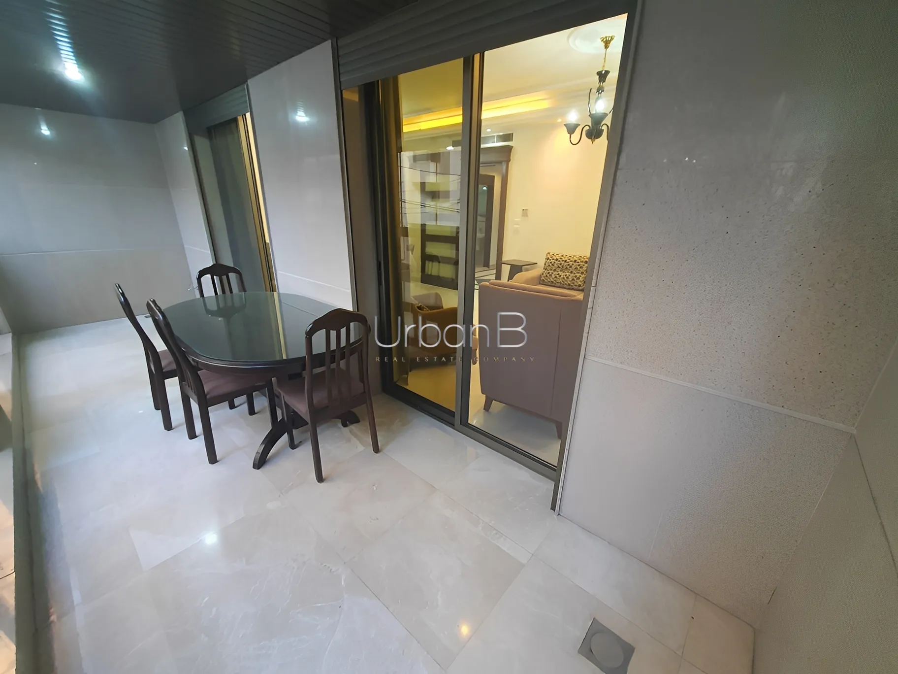 Apartment for Rent in Ain Al Mraiseh, Beirut, Lebanon