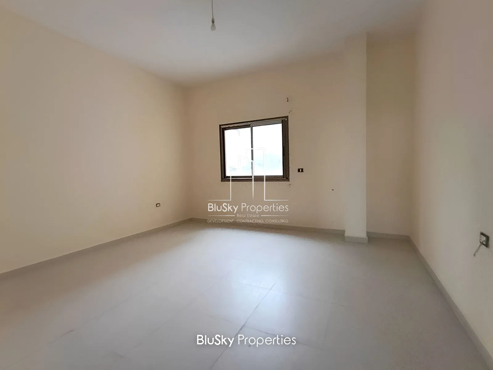 Apartment for Sale in Adma