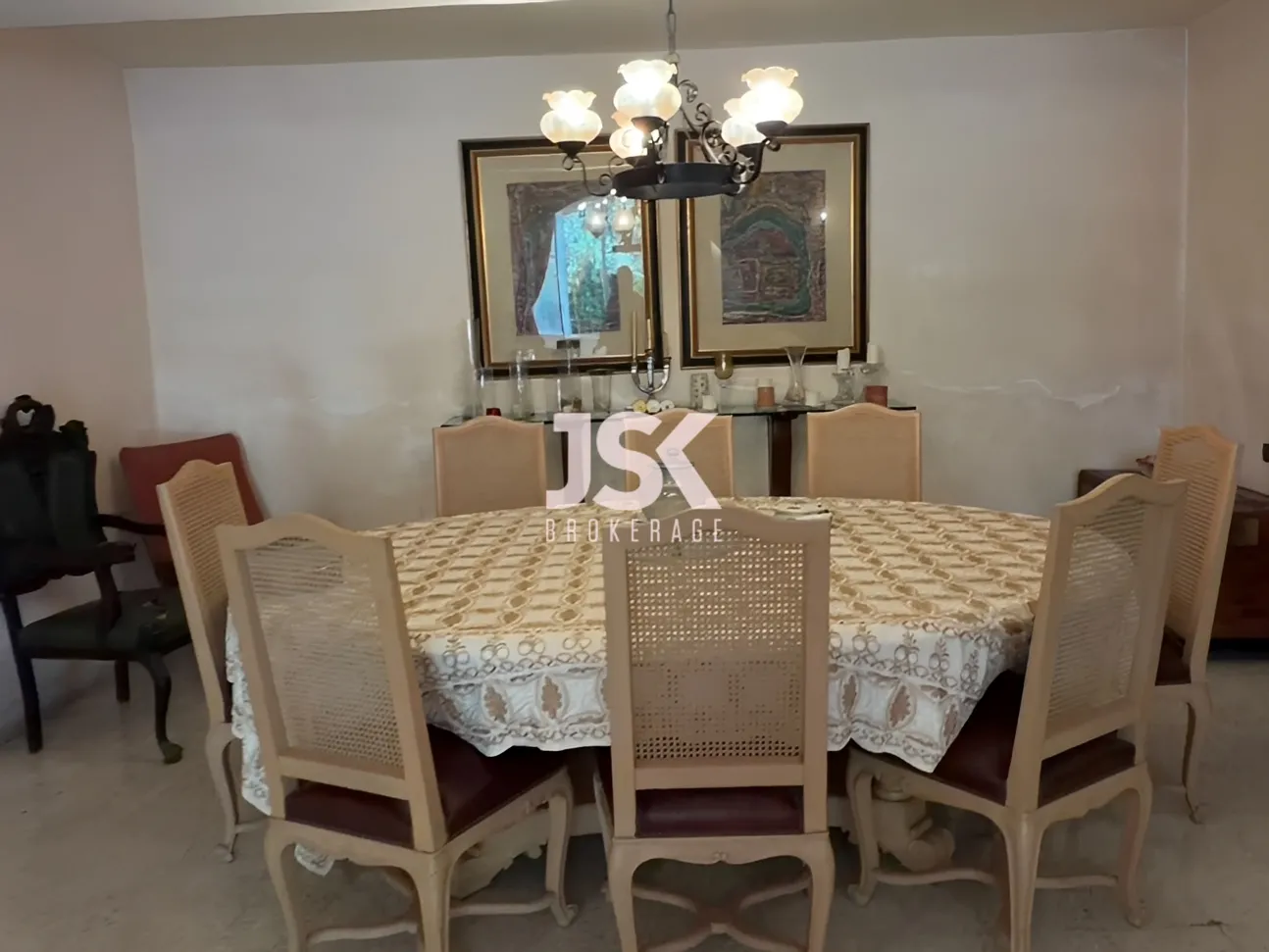 Villa for Sale in Shemlan