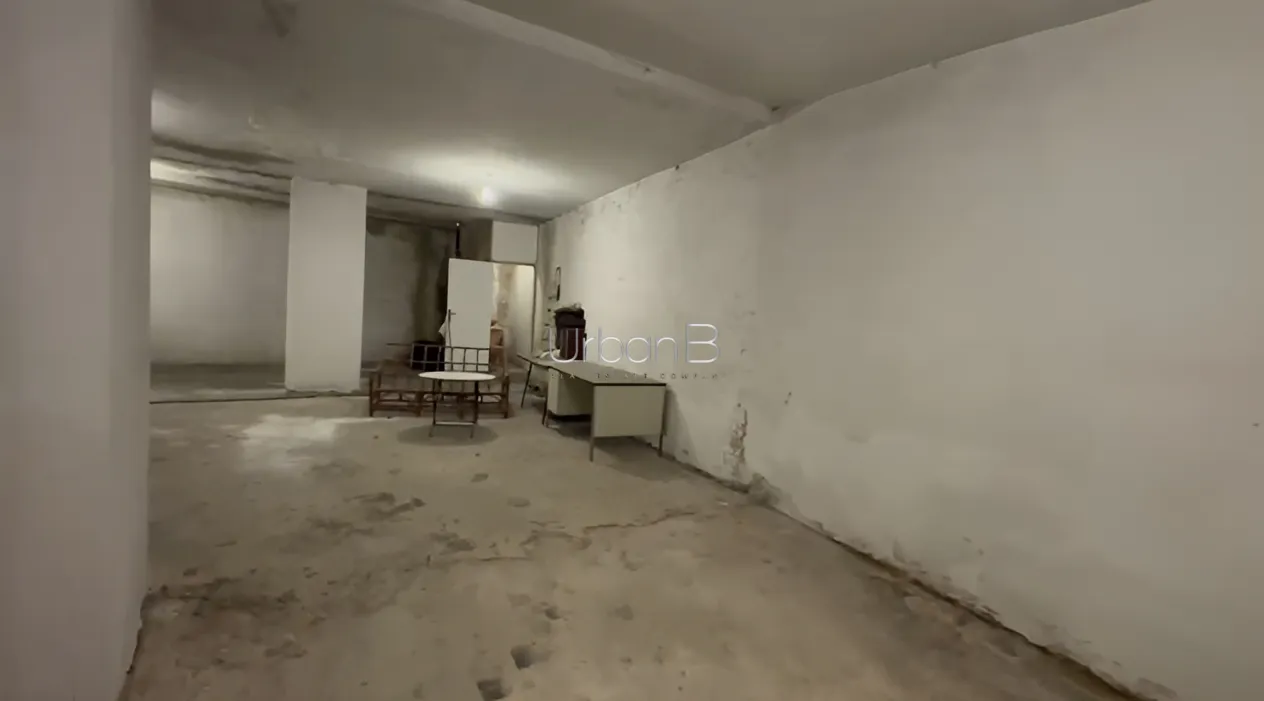 Warehouse for rent in Ain el tineh, beirut, lebanon