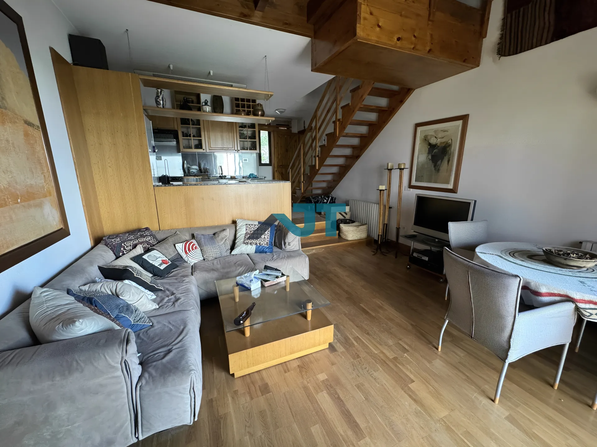 Apartment for Sale in Kfardebian