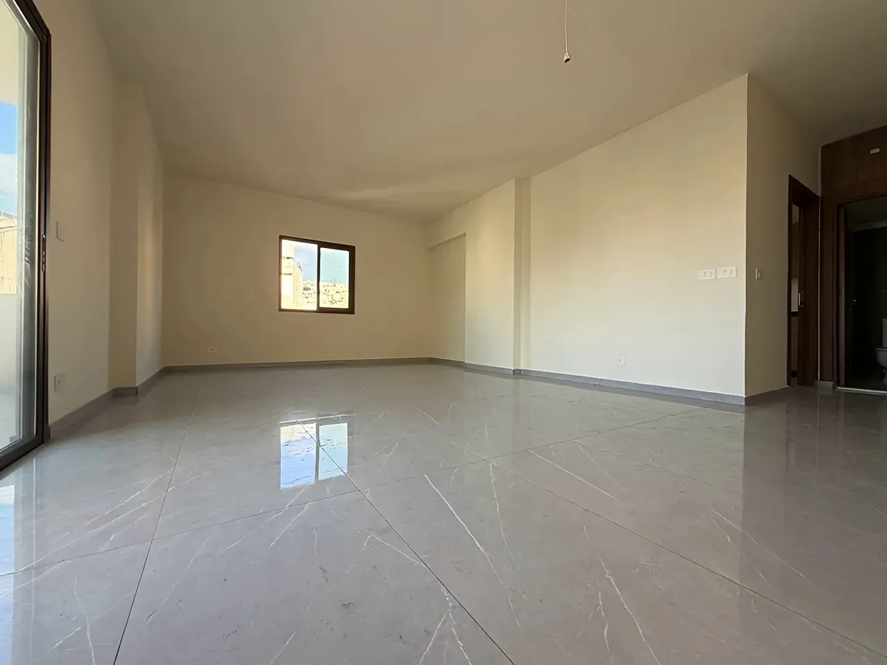 Apartment for Sale in Zouk Mosbeh - 3 bed, 3 bath