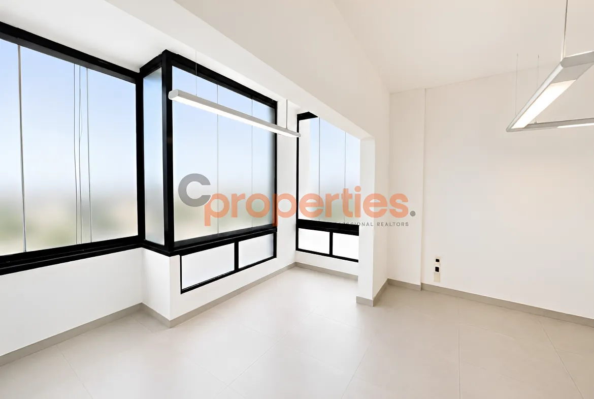 Office for Sale in Dekwaneh