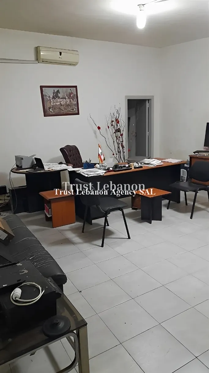 Warehouse for sale in Hadath