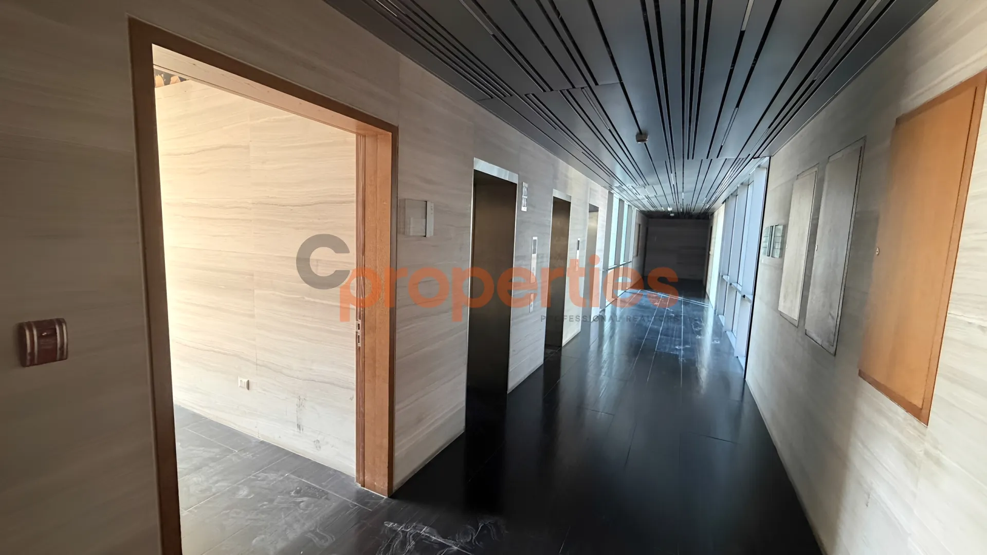 Office for Rent in Saifi Village