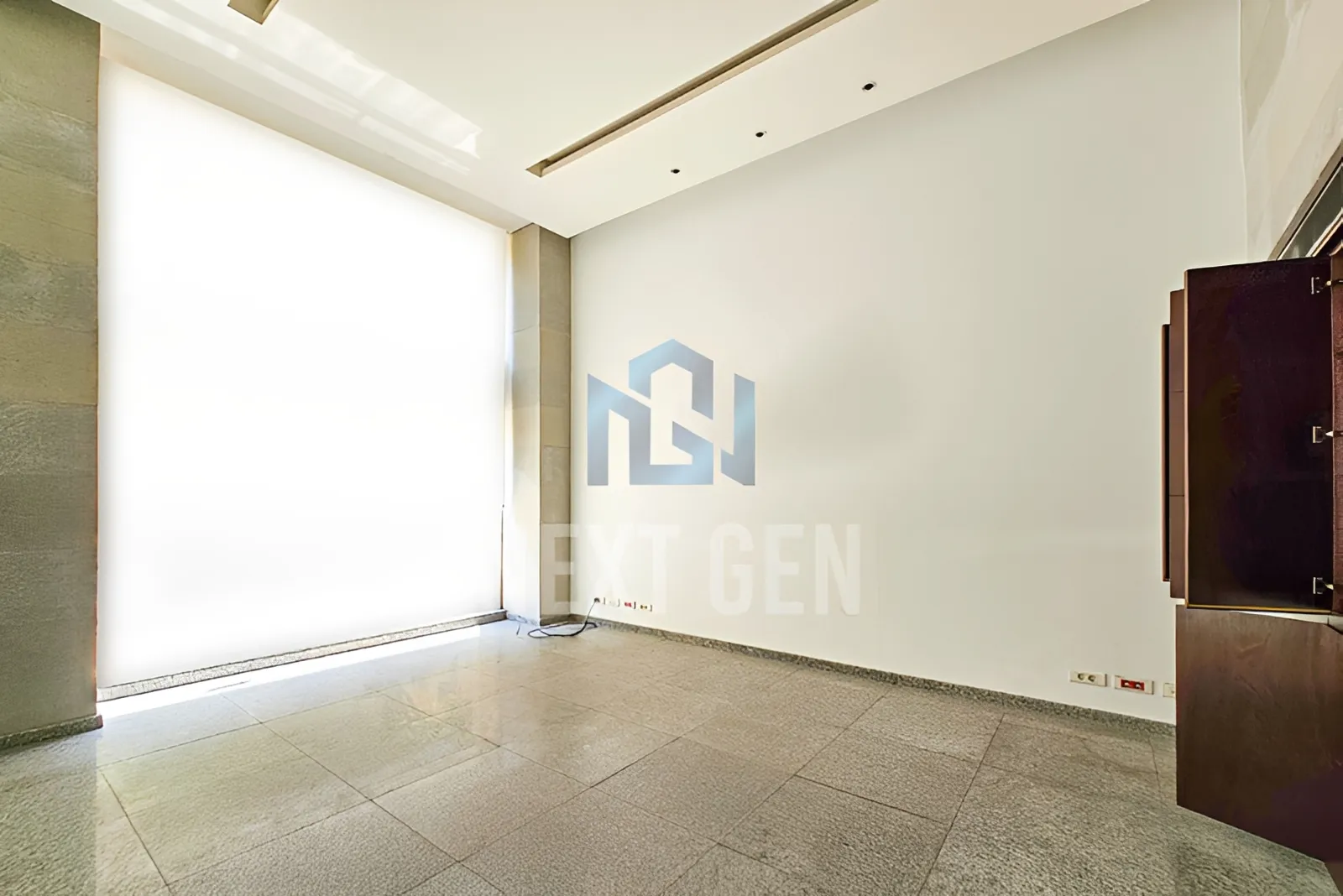 Shop for Rent in Downtown