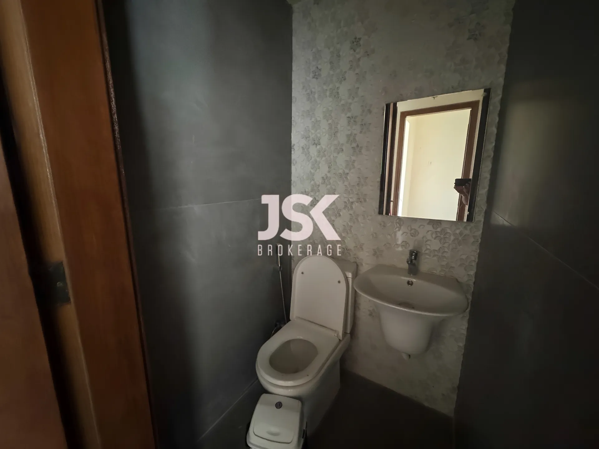 Apartment for Rent in Ras