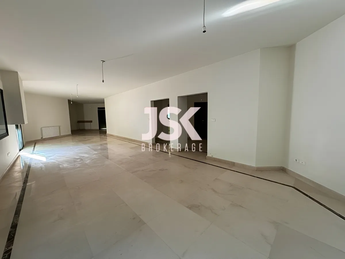 Apartment for Sale in Broummana, Lebanon - 3 bed, 4 bath