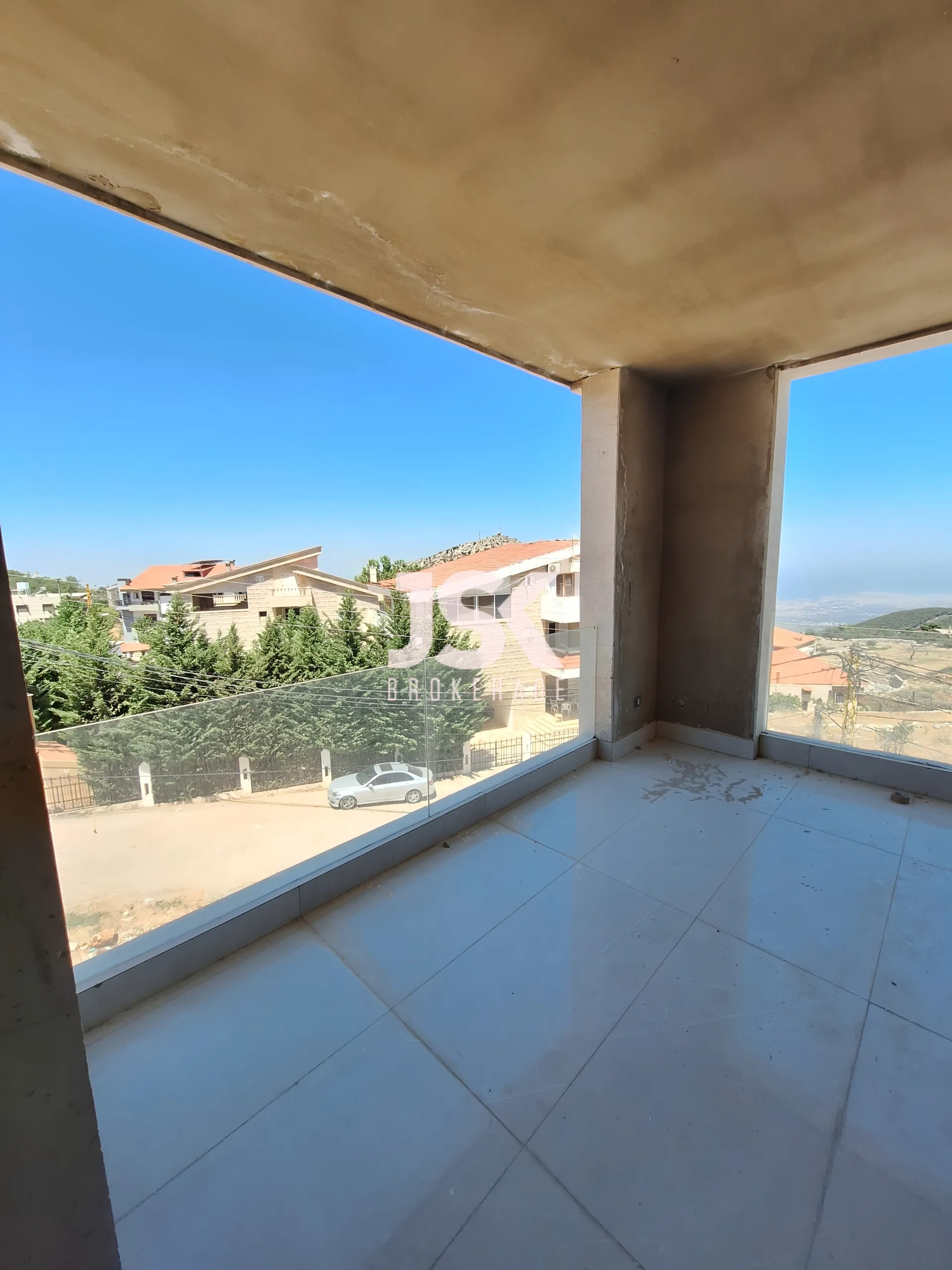 Apartment for Sale in Ehden - 3 bed, 3 bath