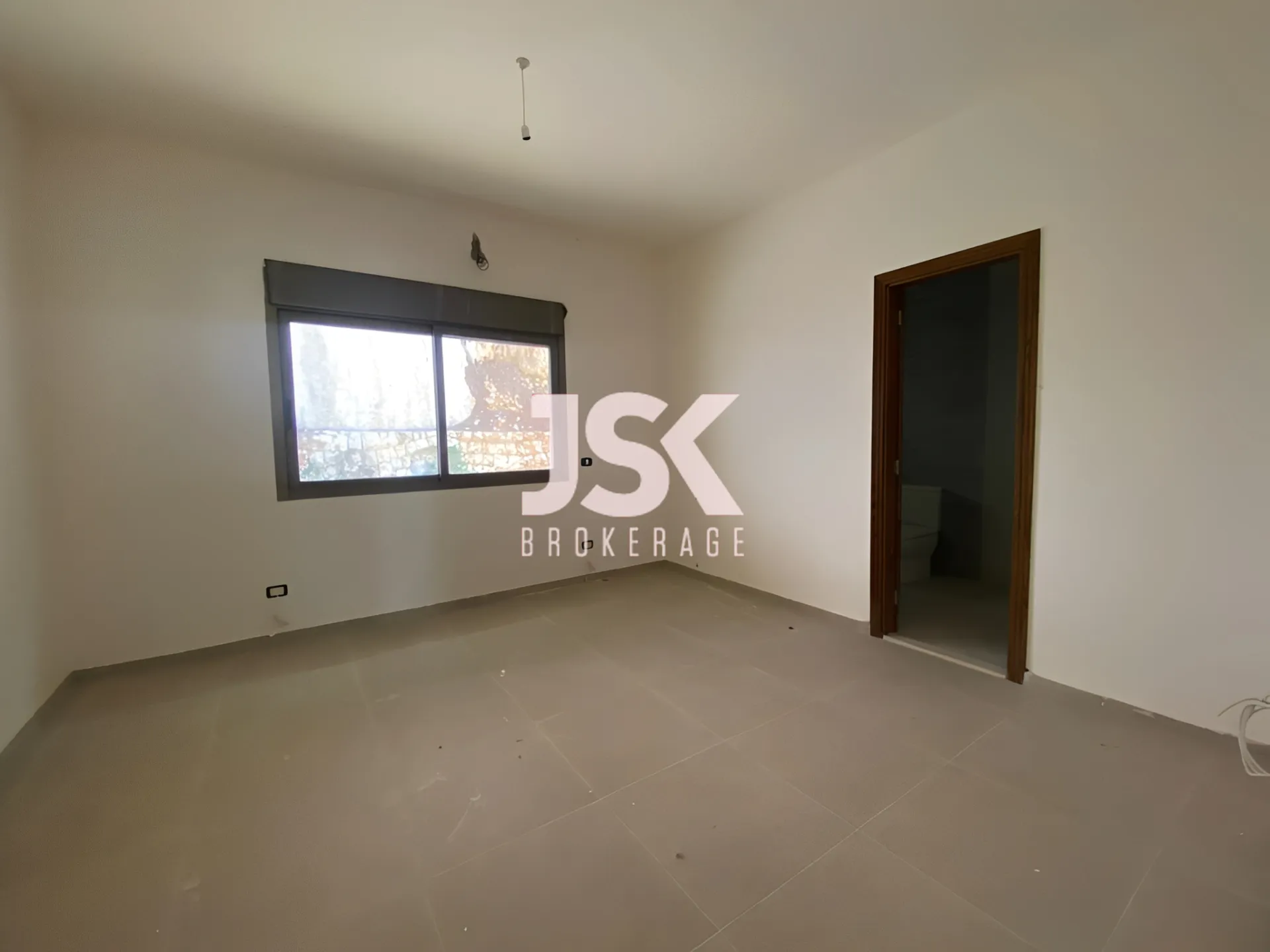 Apartment for Sale in Rabweh, Metn - 3 bed, 3 bath