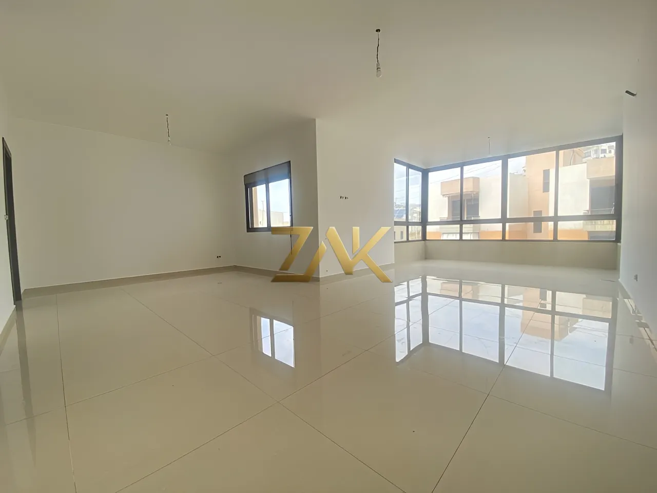 Apartment for Sale Adonis - 3 bed, 4 bath