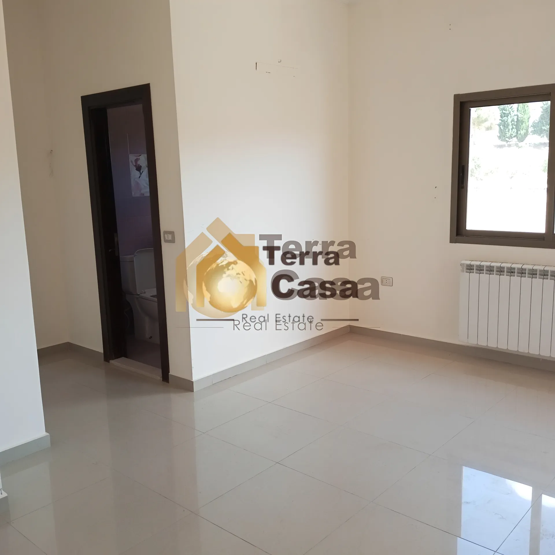 Apartment for Sale in Jdita - 3 bed, 3 bath