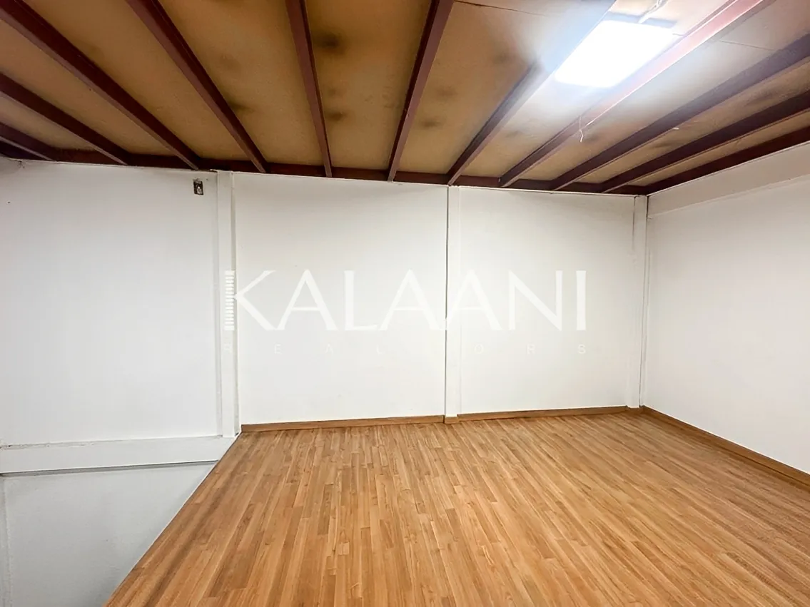 Showroom for sale in Zalqa, Lebanon